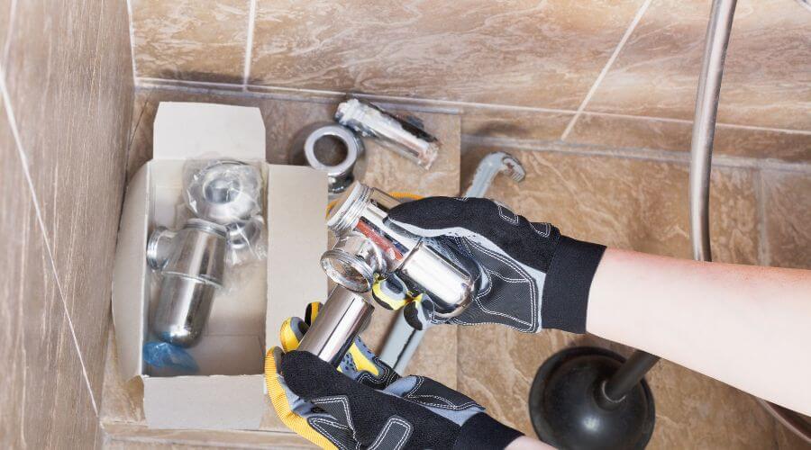Expert Emergency Roof Repairs services in Lyons, IL